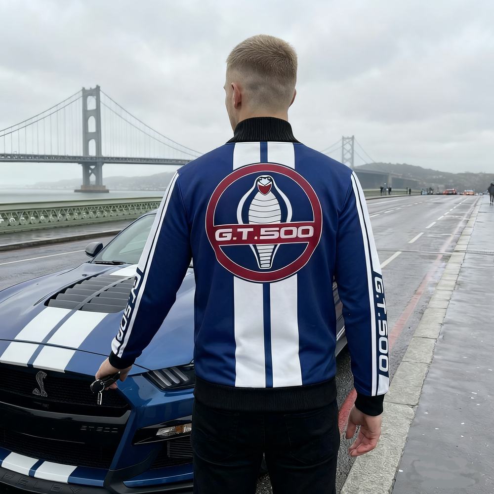 Vista posterior de la chamarra Shelby Cobra